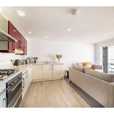 Apartament Modern Sea Views Private Parking